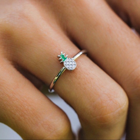 NWT Pura Vida silver pineapple ring - Picture 3 of 6